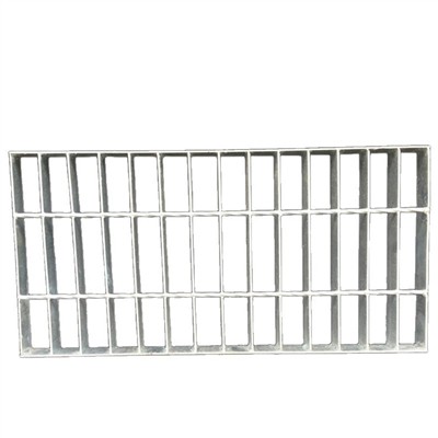 סוגי כיסויי ניקוז מנירוסטה